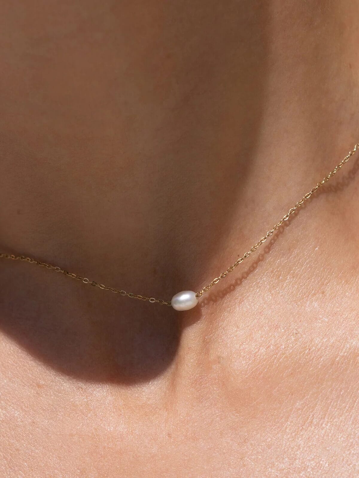 Cressida Pearl Necklace - Gold Necklaces Arms Of Eve