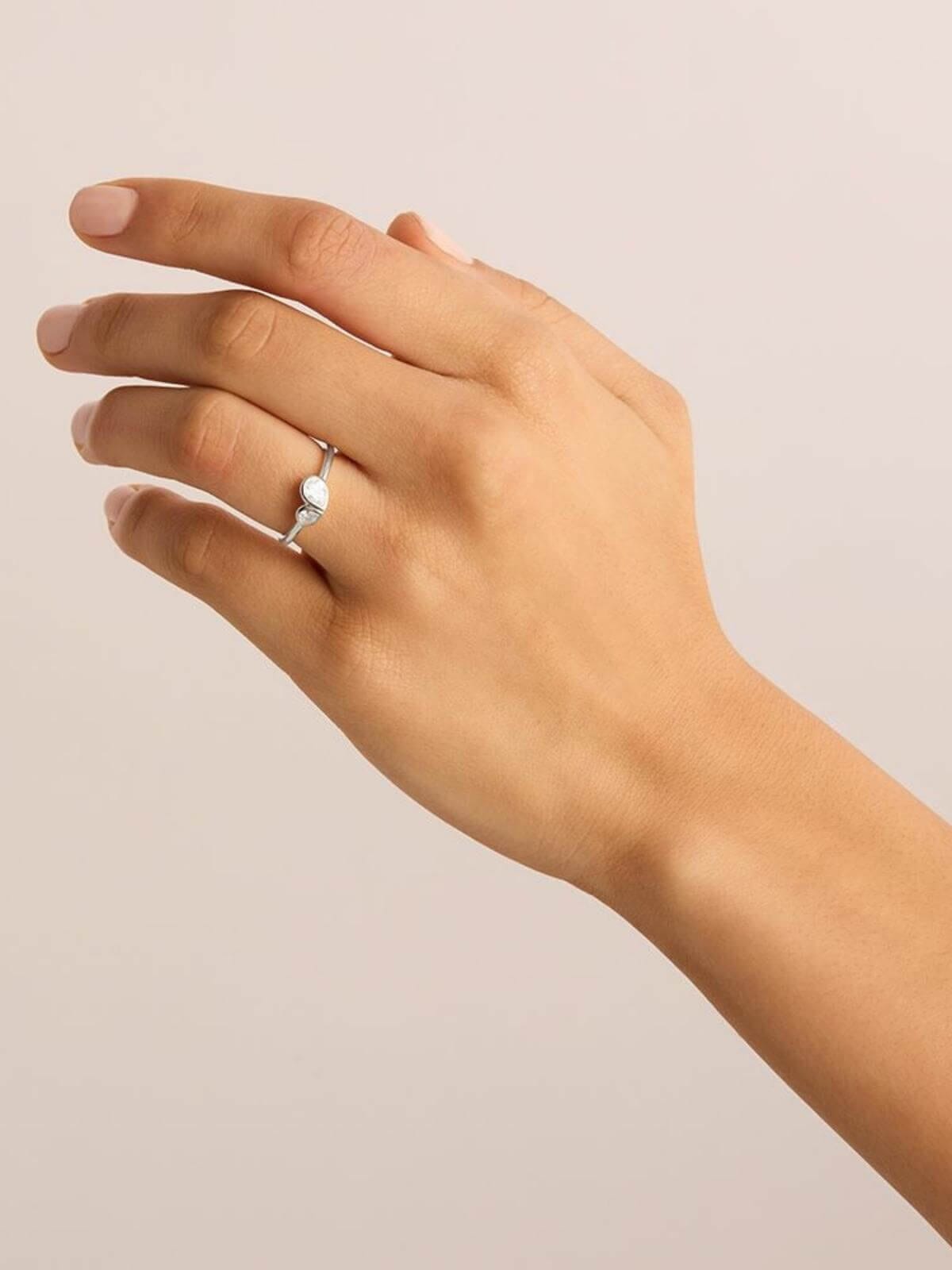 By Charlotte | Adored Ring - Silver | Perlu