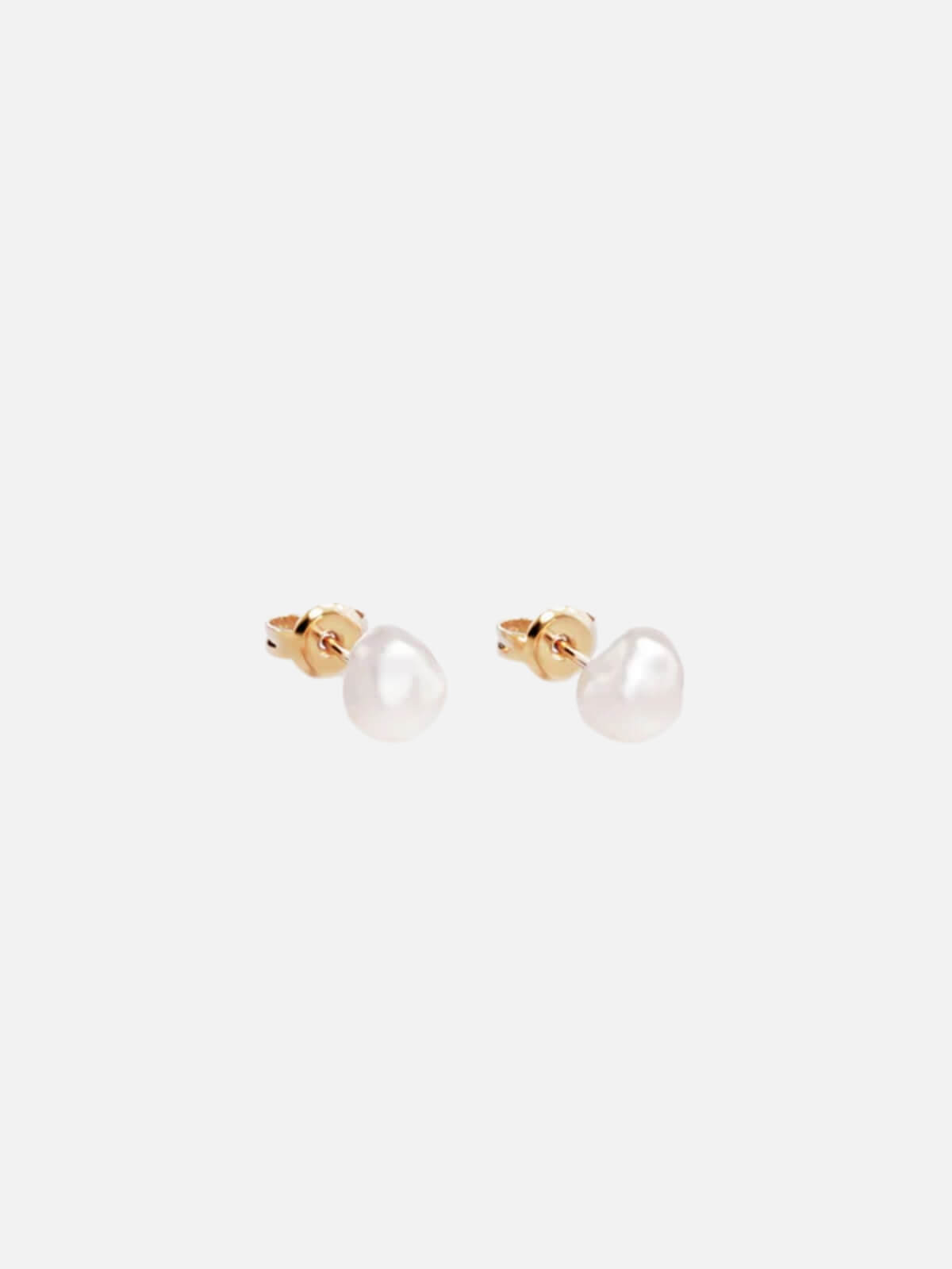 18k Gold Vermeil Pearl Under the Moonlight Stud Earrings