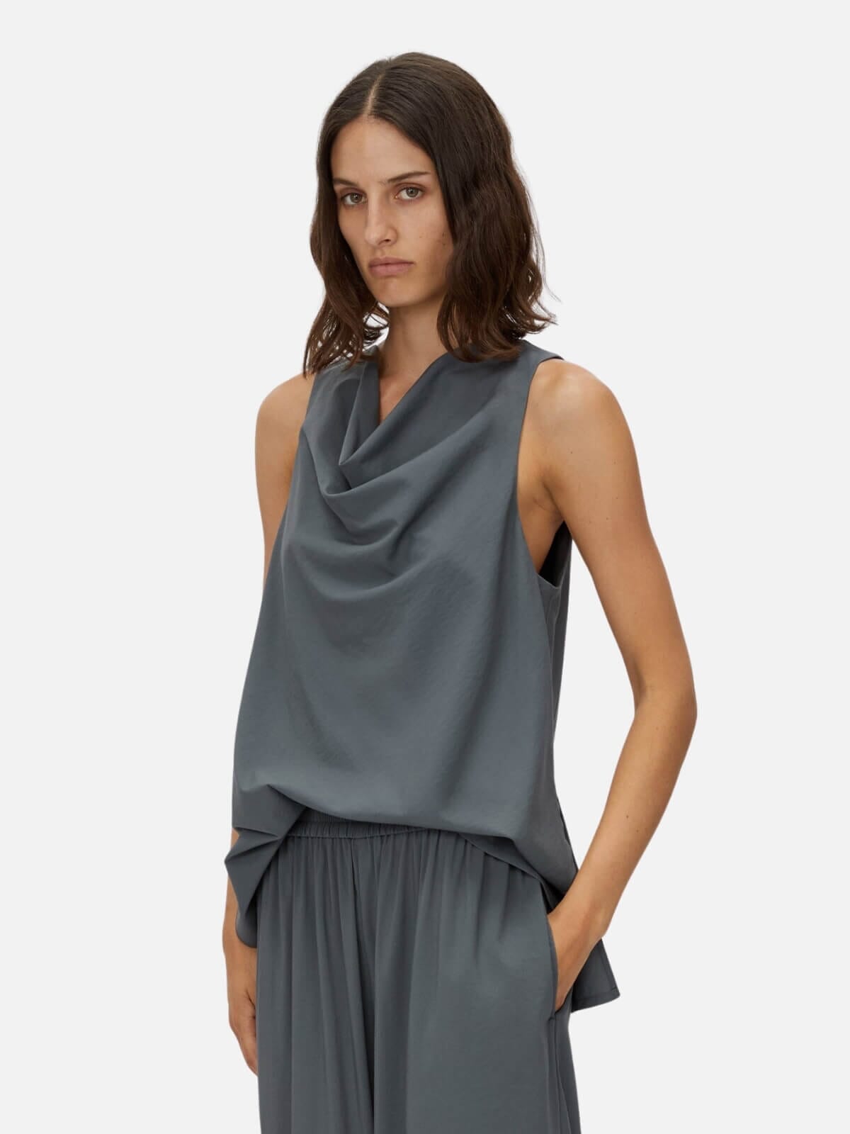 Essence Top - Steel Tops Camilla and Marc