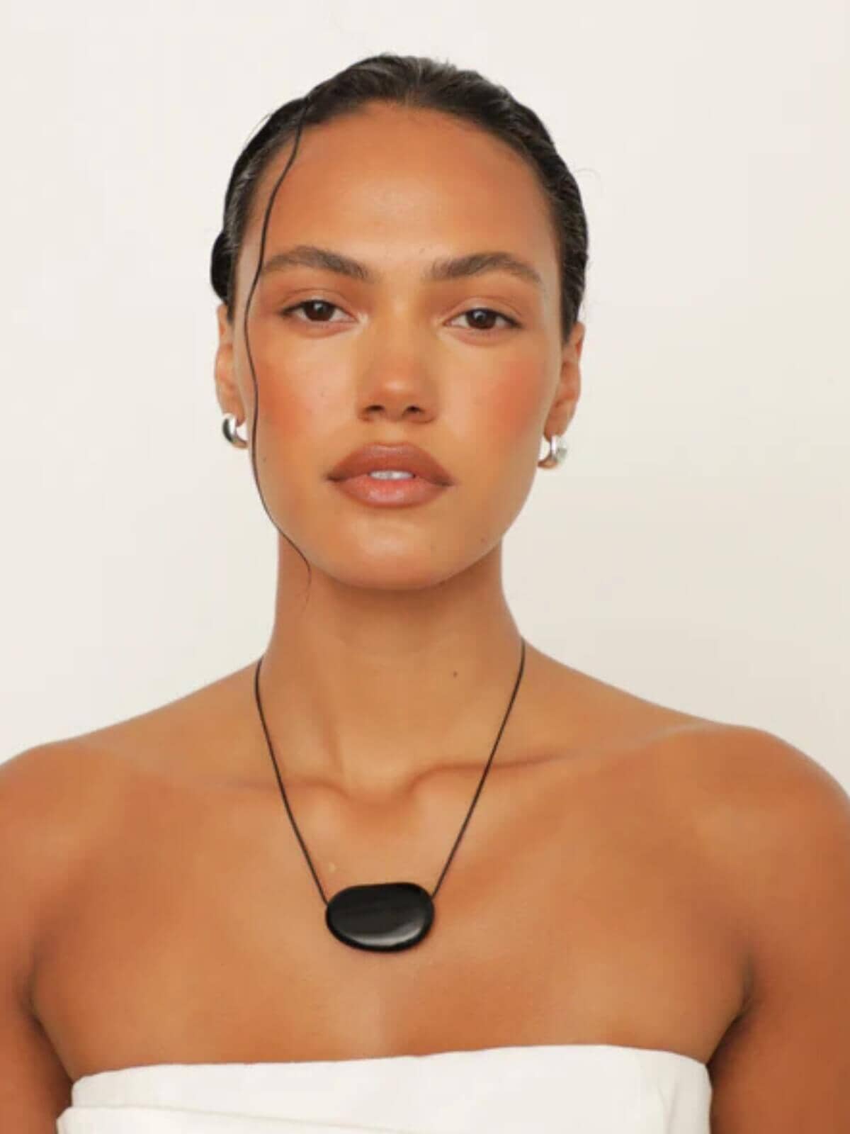 Julia - Black Necklaces Heaven Mayhem
