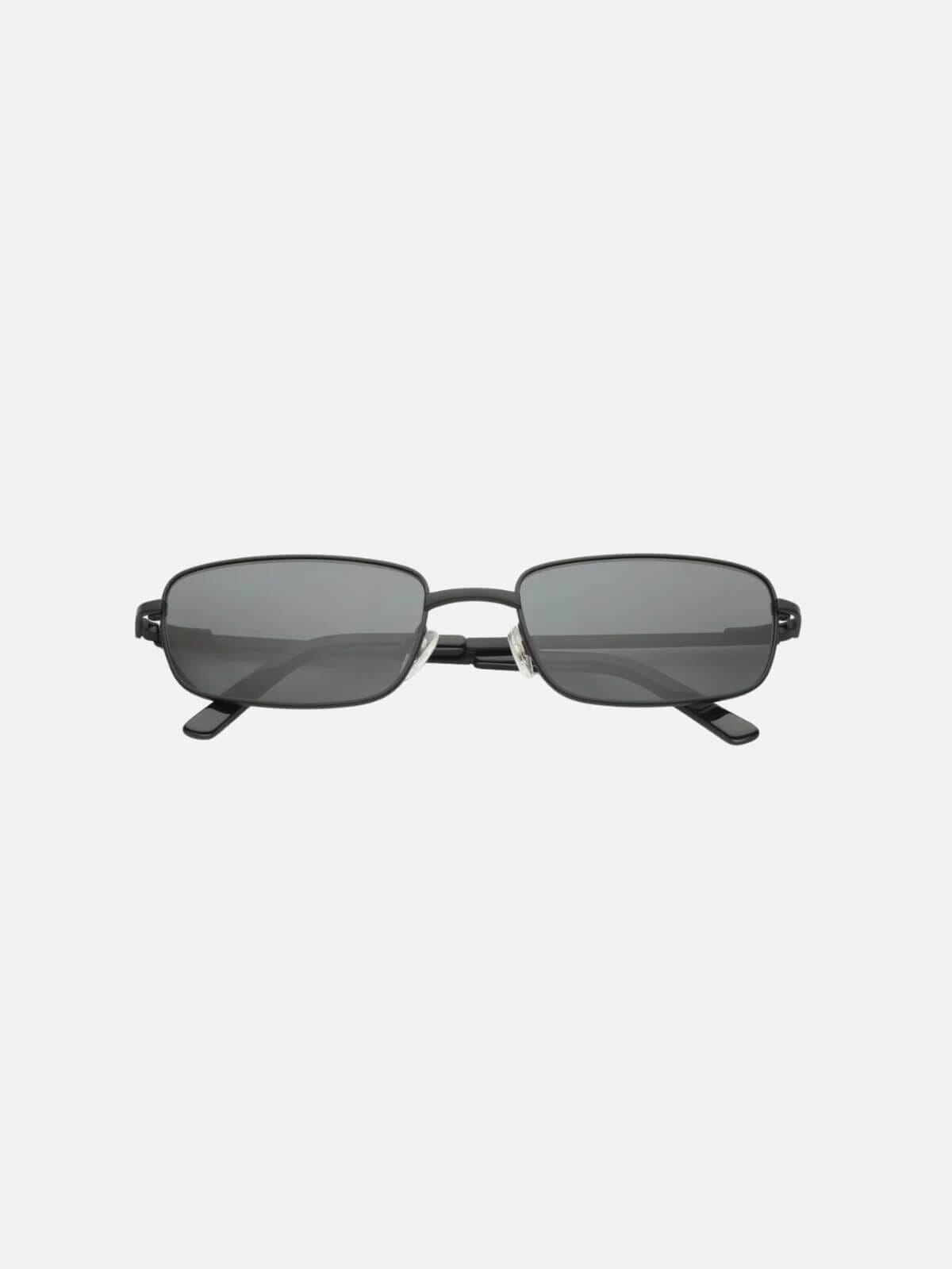 Yuki - Black Sunglasses Lu Goldie