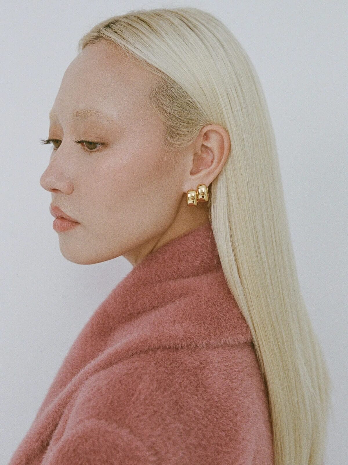 Blob Huggies - Gold Earrings Porter