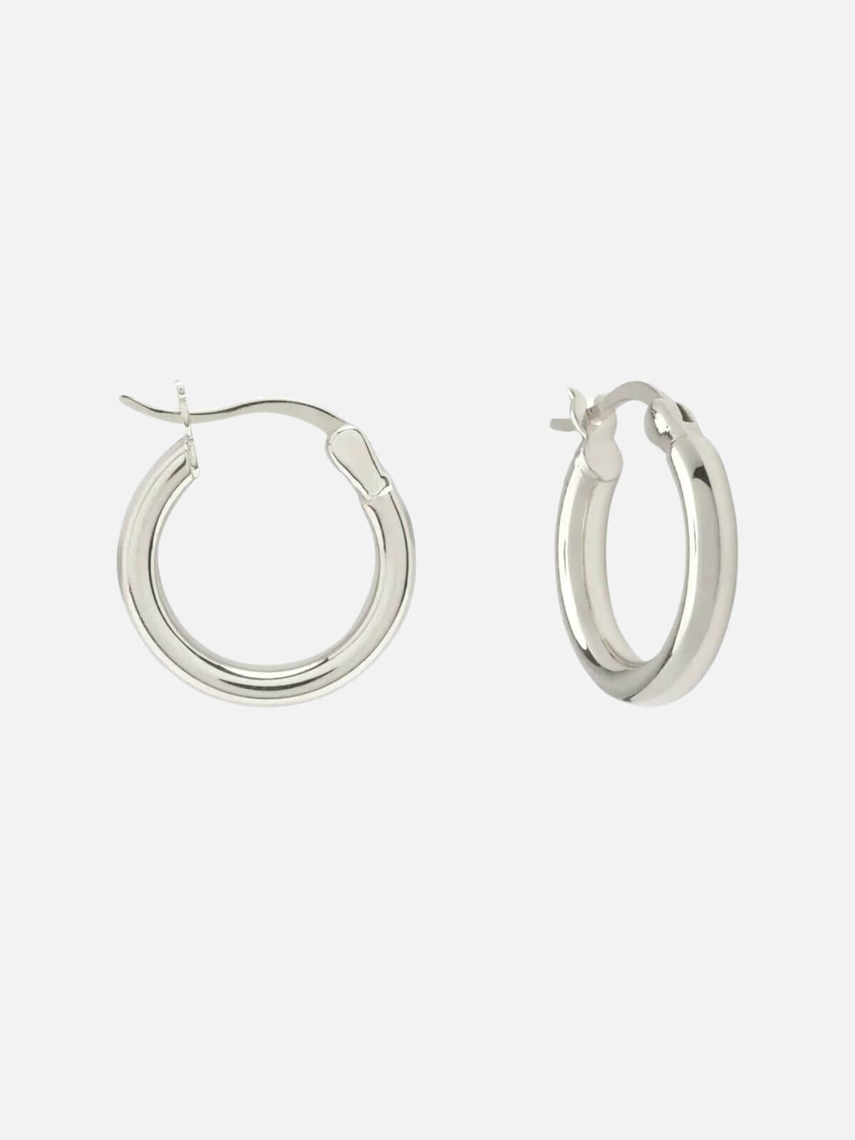 Saint Valentine | Classic Hoops Small - Silver | Perlu