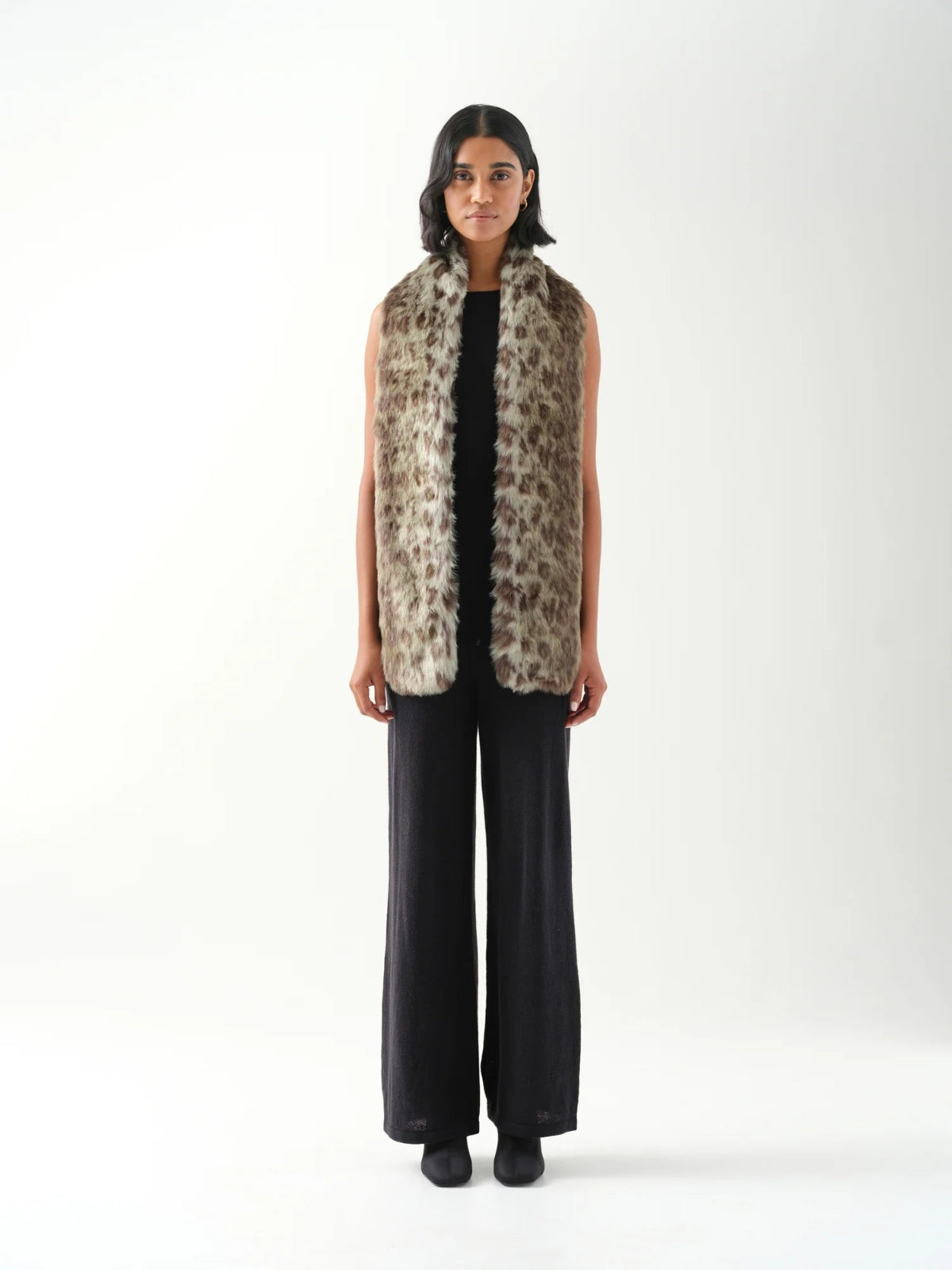 West End Scarf - Green Leopard
