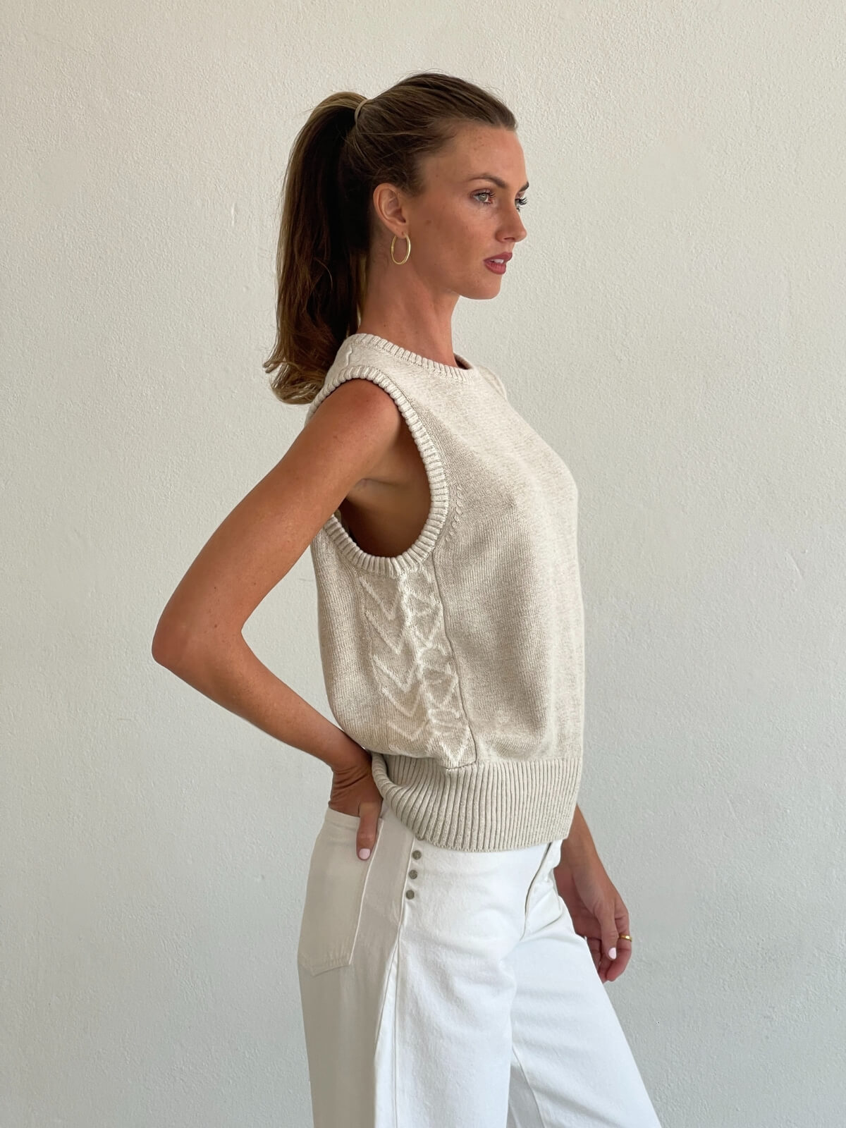 Ascendant Vest - Oat Marle