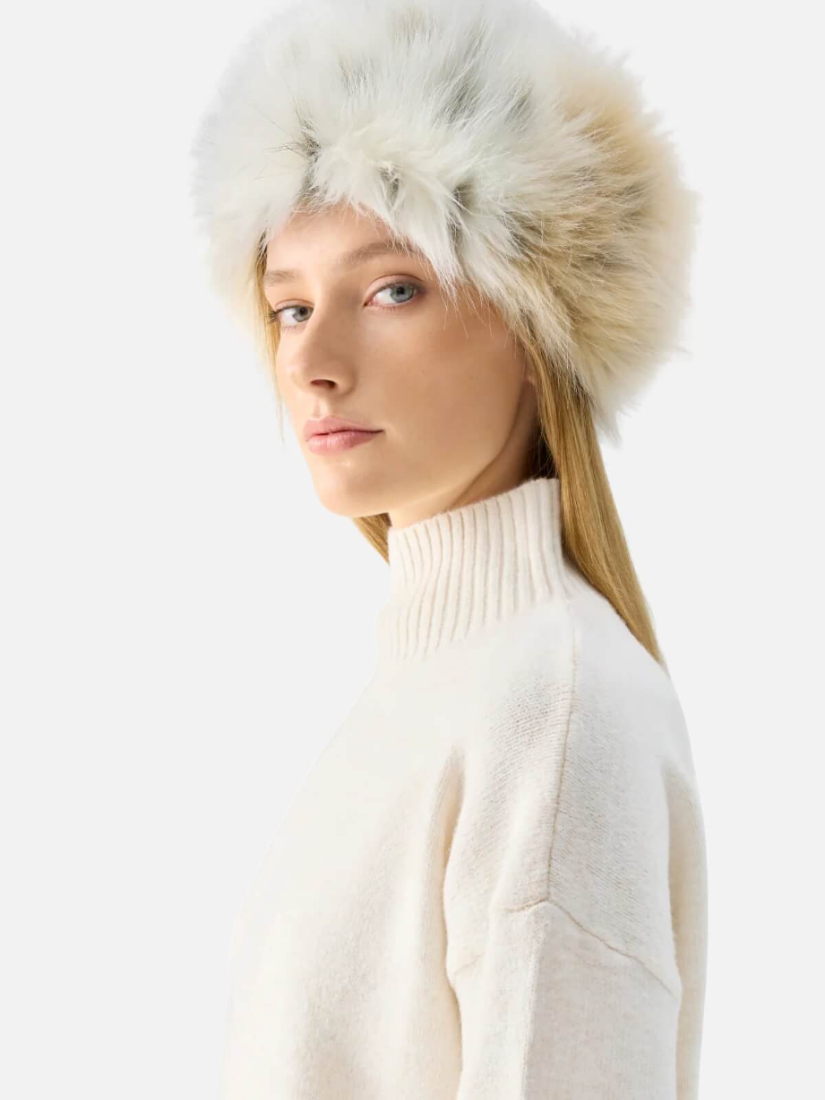 Natasha Hat - Snow Leopard