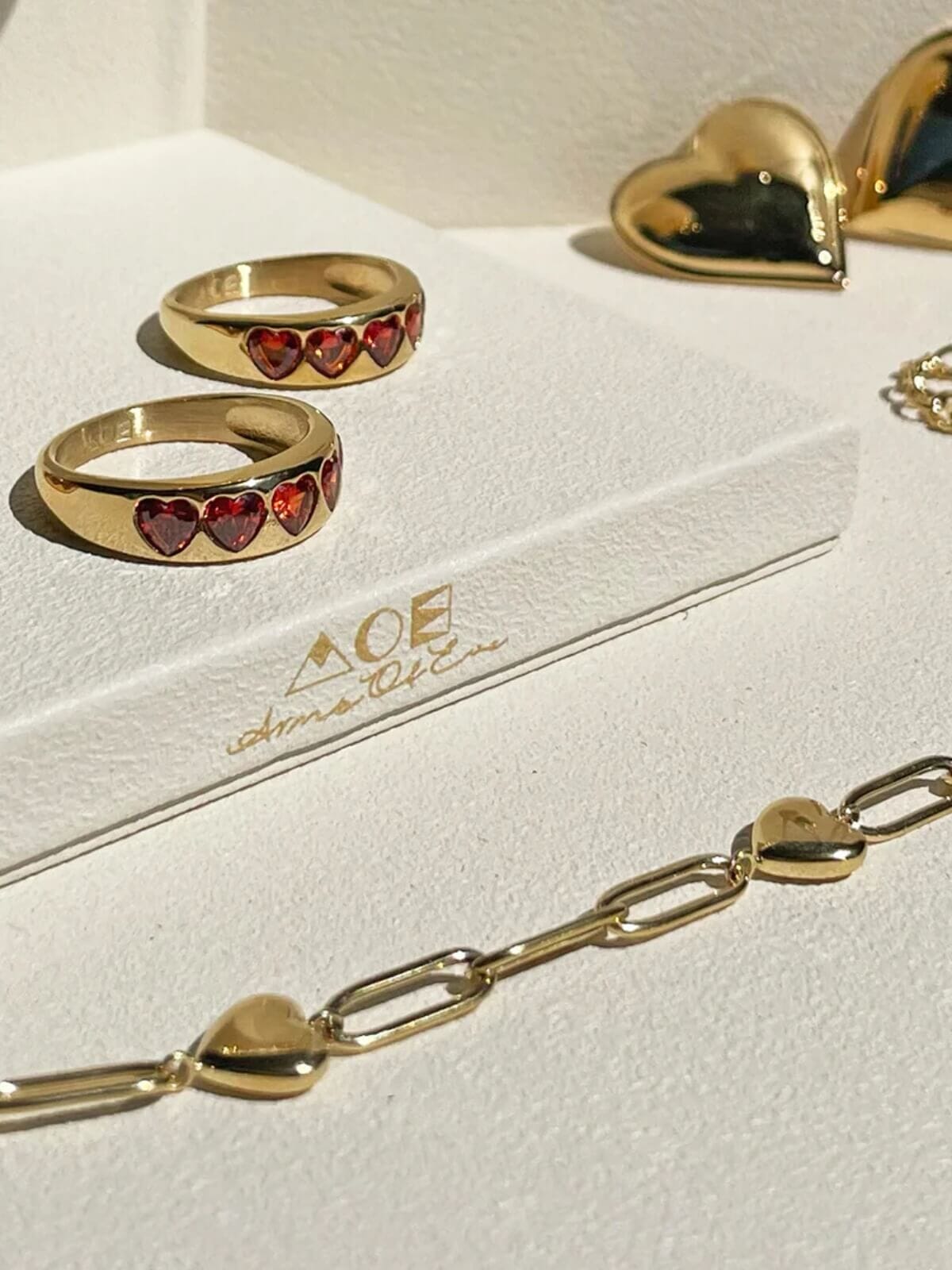 Arms Of Eve | J'adore Ring - Red | Perlu