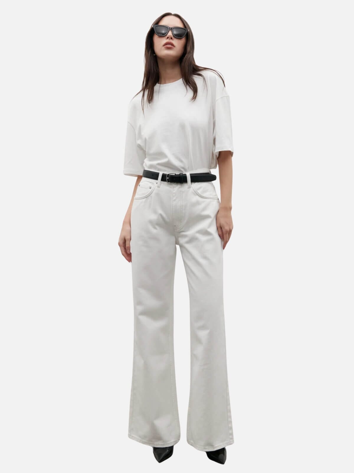 Bayse | Jonas Boyfriend Tee - White | Perlu