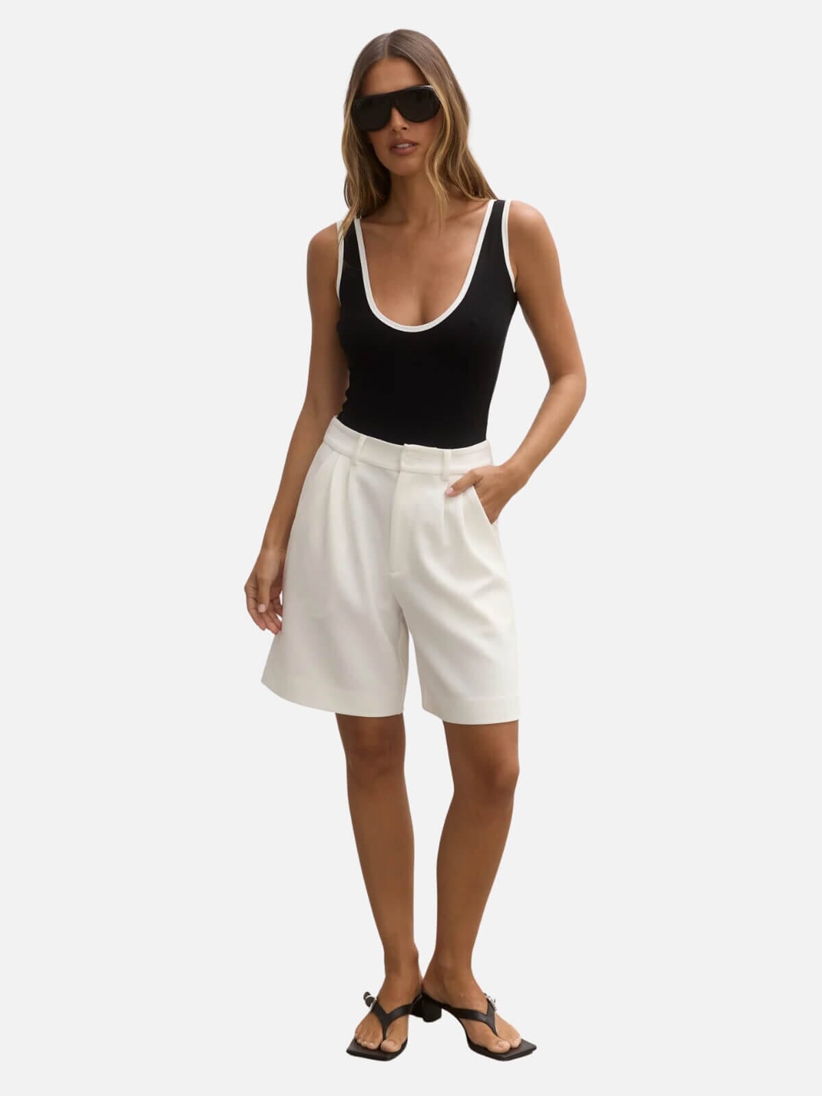 Bayse | Nico Short - Ivory | Perlu