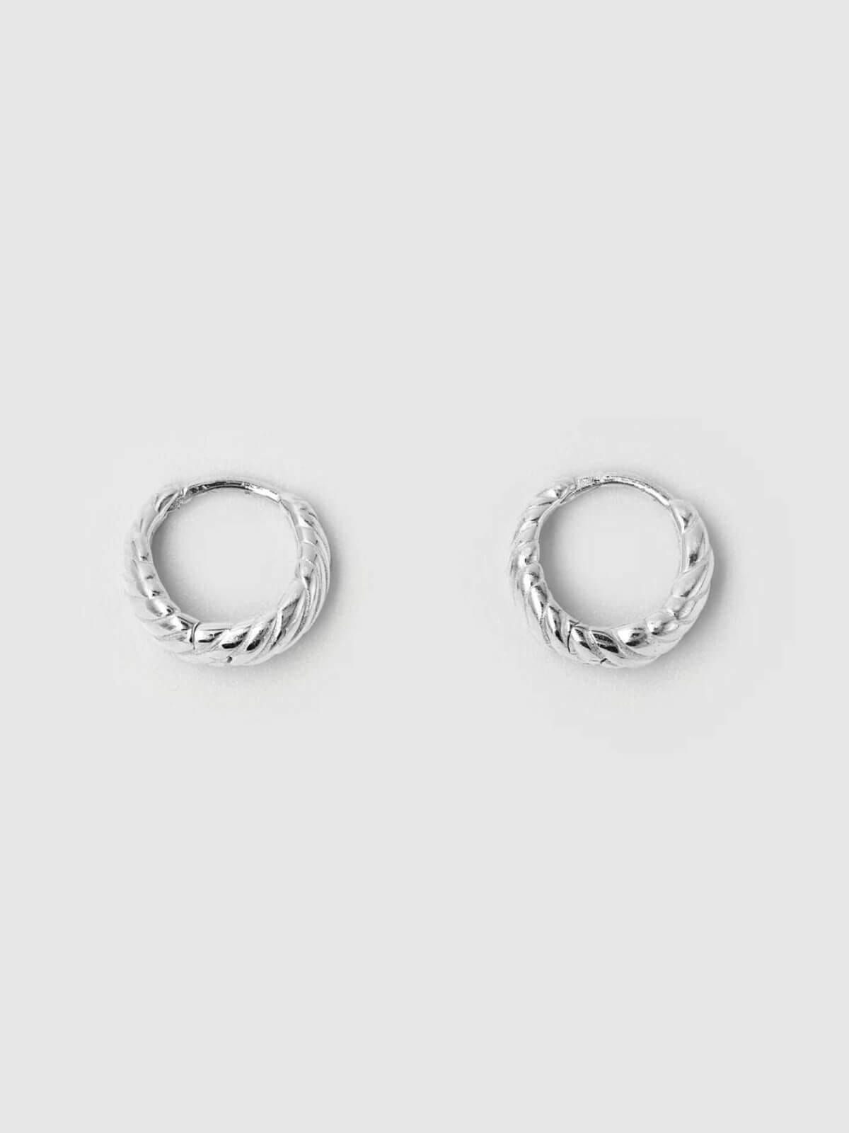 Amazon.com: Silverline Jewelry Sterling Silver Endless Round Unisex Hoop  Earrings Size 12mm: Clothing, Shoes & Jewelry