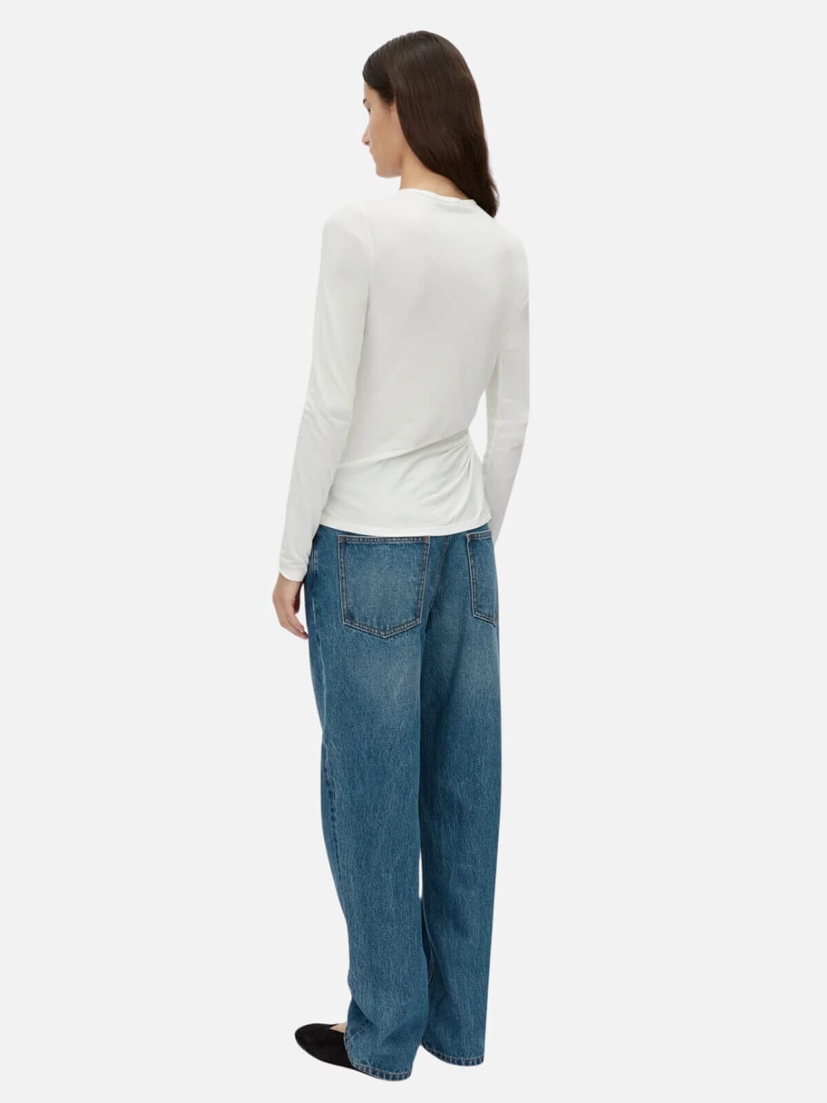 Camilla and Marc | Felton Knot Long Sleeve Tee - Soft White | Perlu