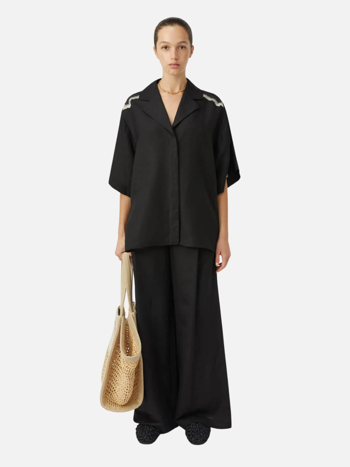 Camilla and Marc | Serene Shirt - Black | Perlu