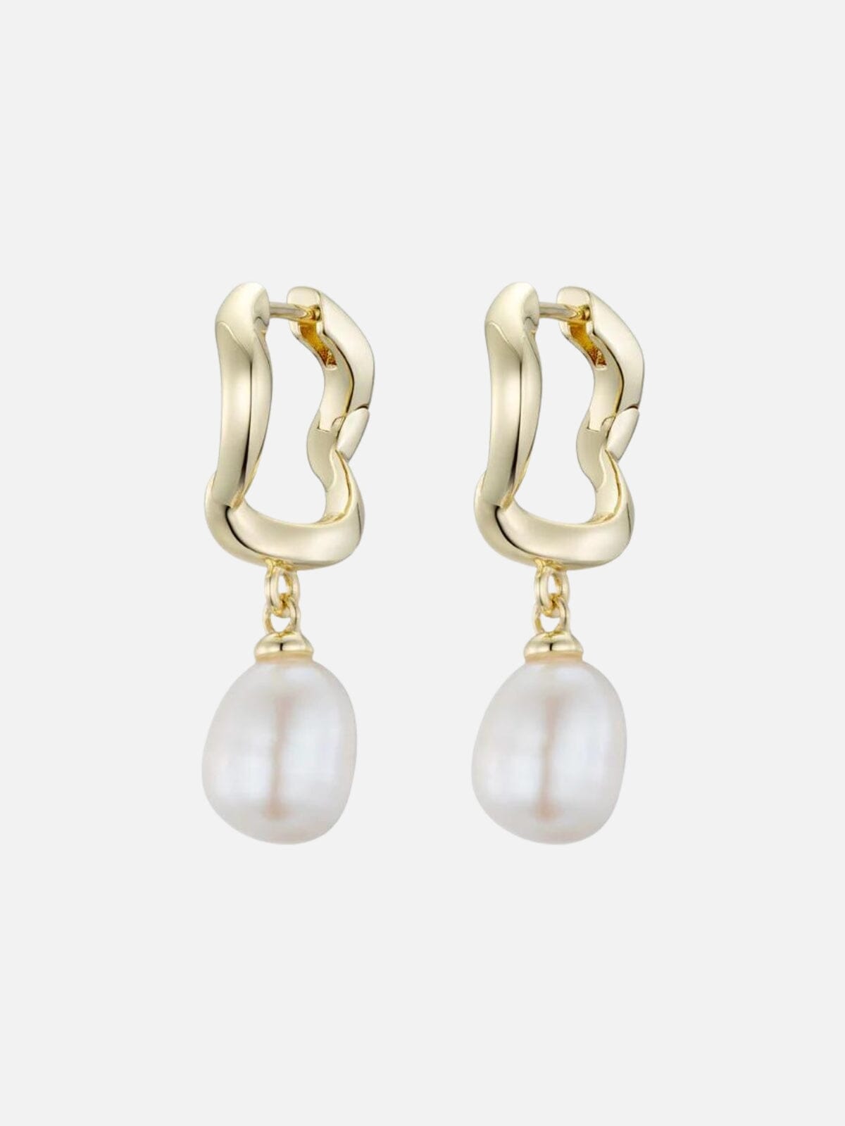F+H | Wave Huggies With Pearl: Brass + 18K Gold Plating + Freshwater Pearl | Perlu