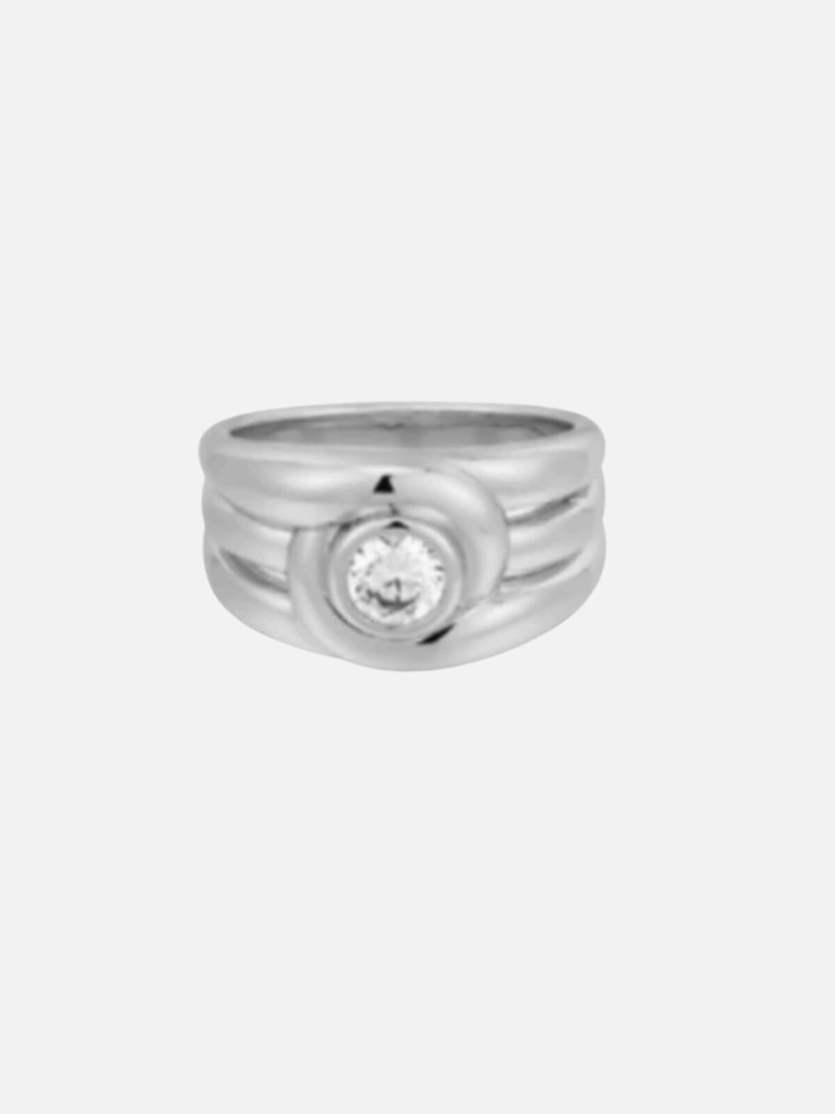 Luv AJ | Wave Bezel Cigar Ring - Silver | Perlu