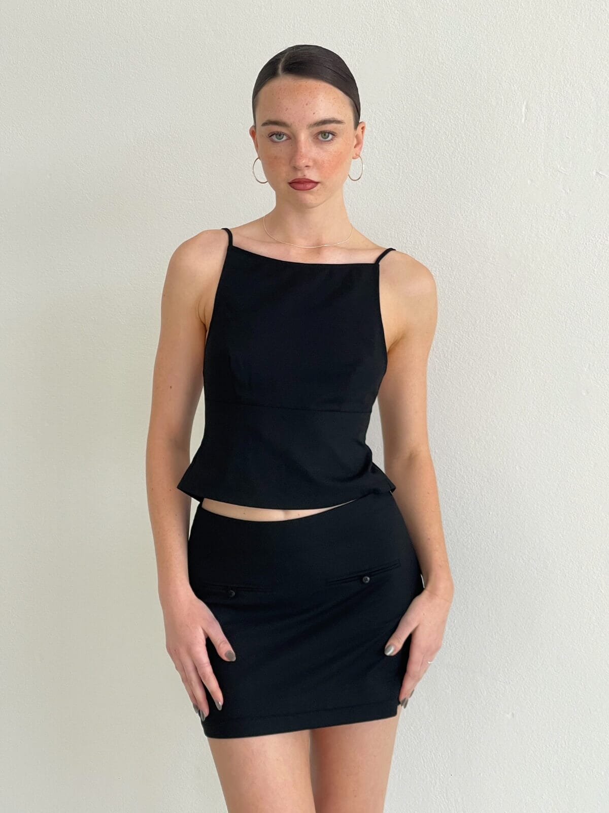 Leah Backless Top - Black Tops Ownley 