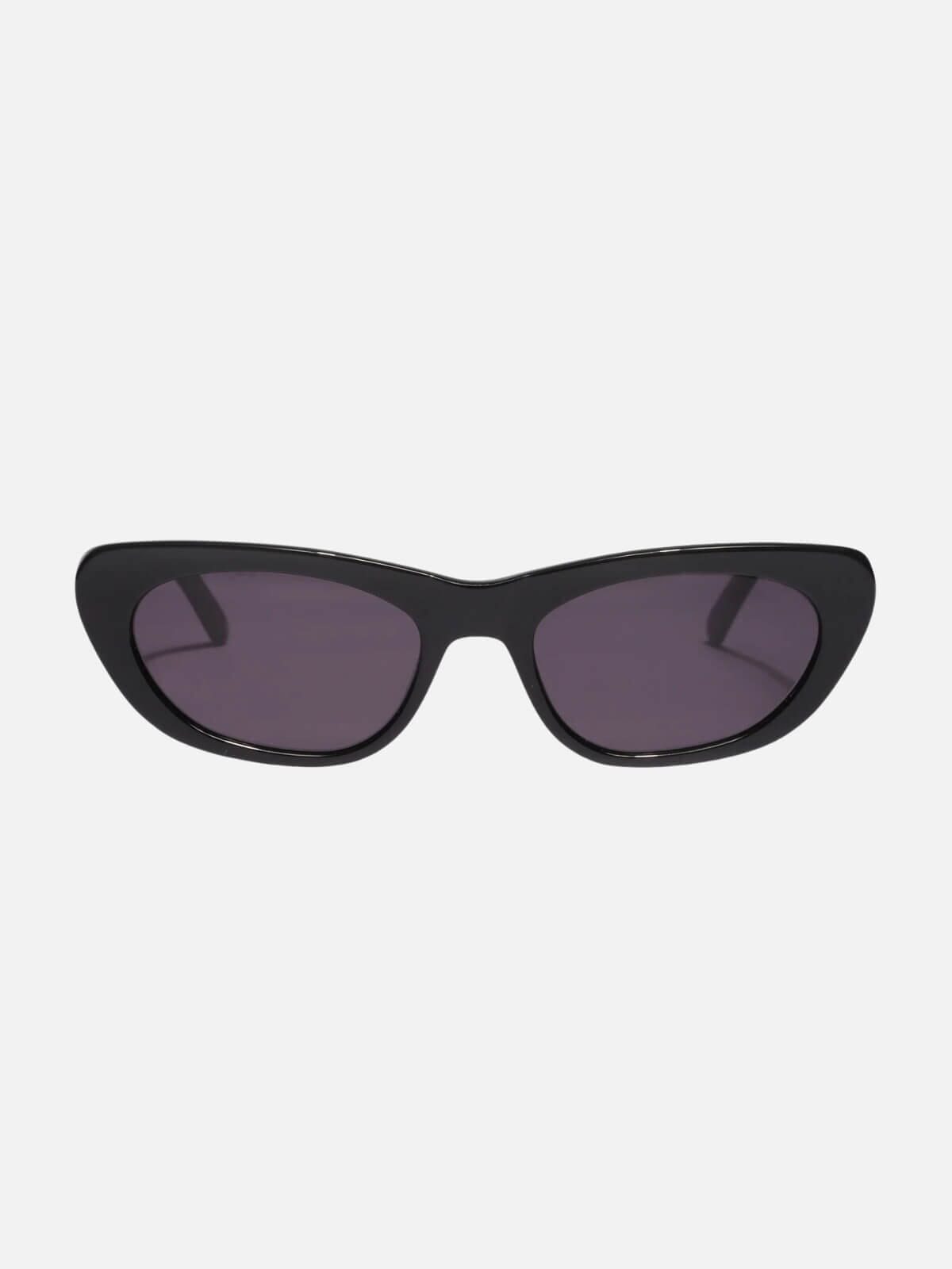 Nina - Black Sunglasses Shevoke 
