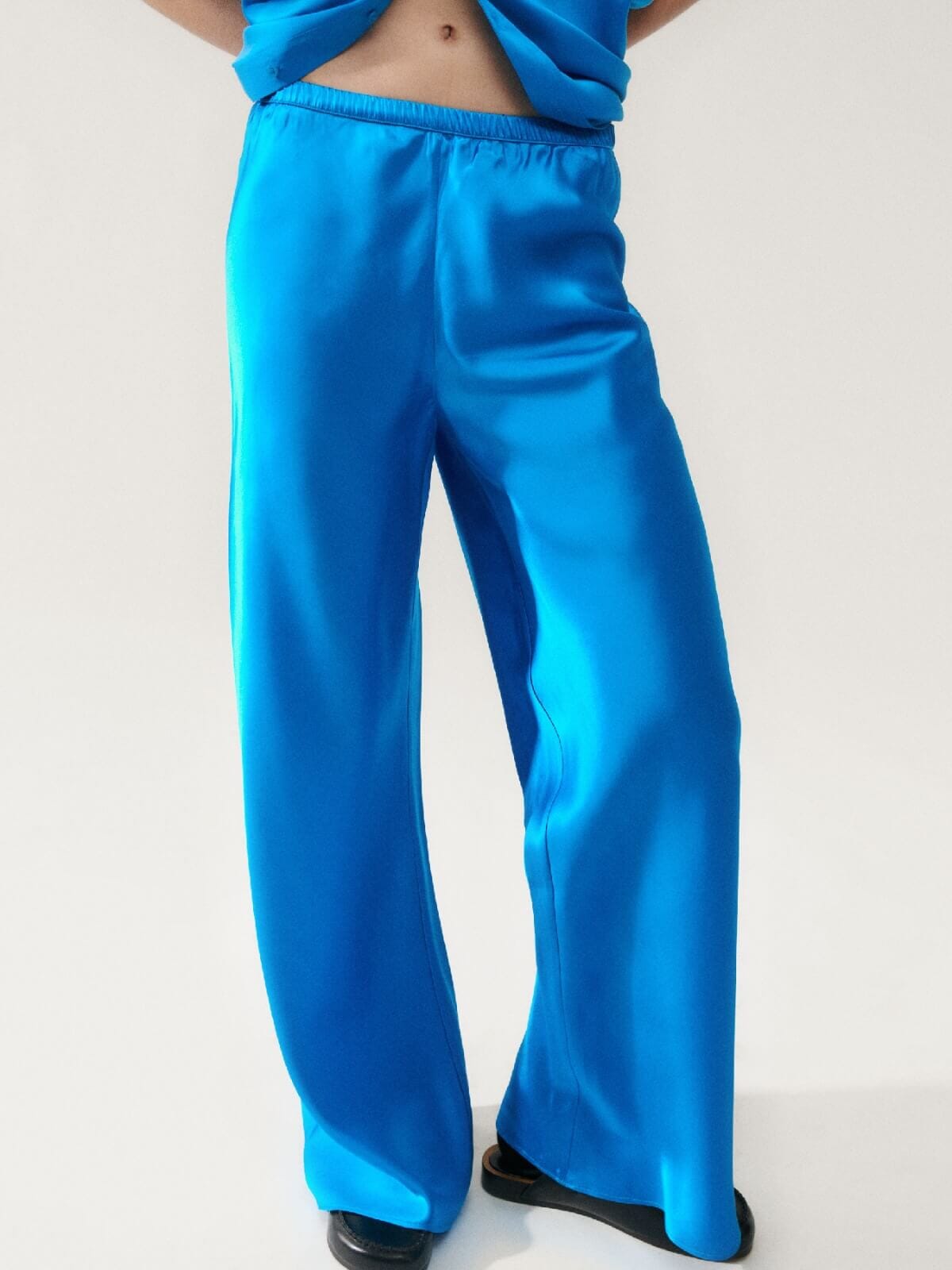 Silk Laundry | Bias Cut Pants - Coast Blue | Perlu