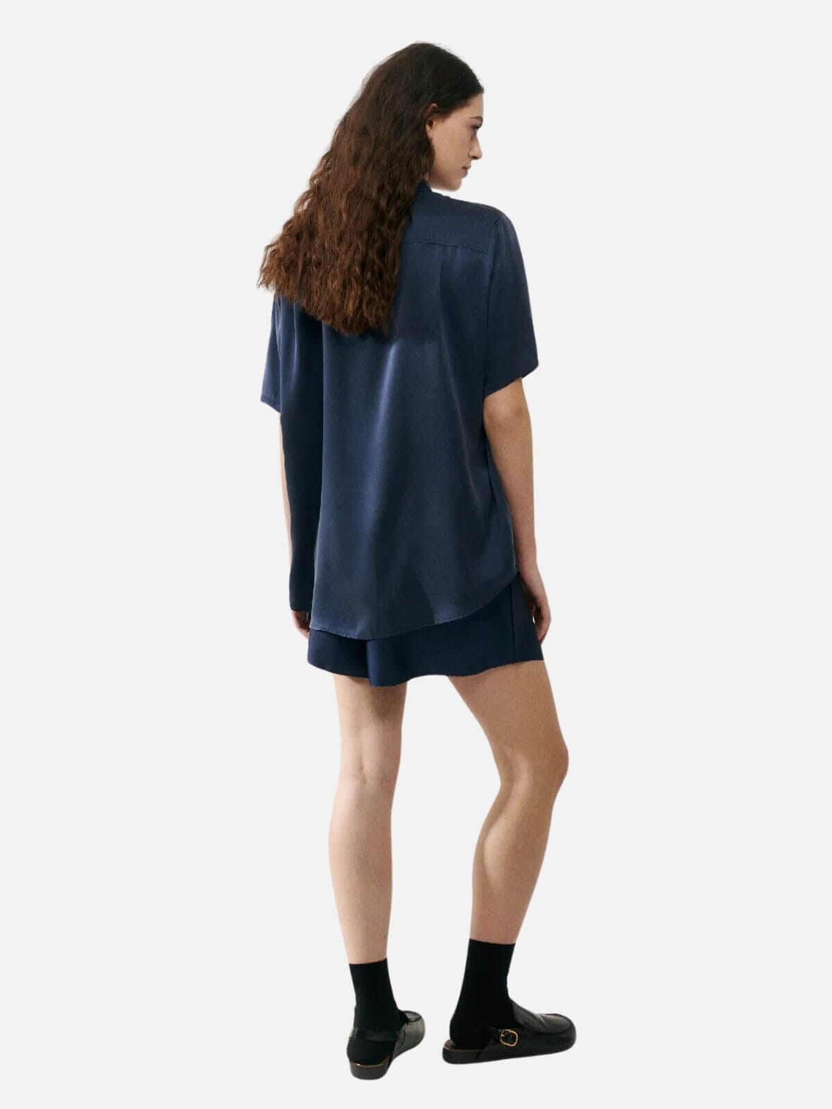 Silk Laundry | Short Sleeve Boyfriend Shirt - Midnight | Perlu