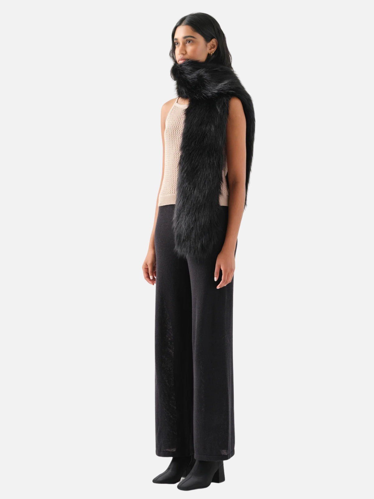 West End Scarf - Black
